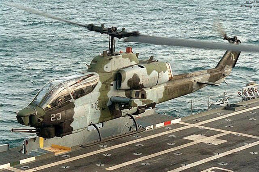 ah-1w在後來的升級中增加了an/aar-47導彈告警系統(mws),an/avr-2激光