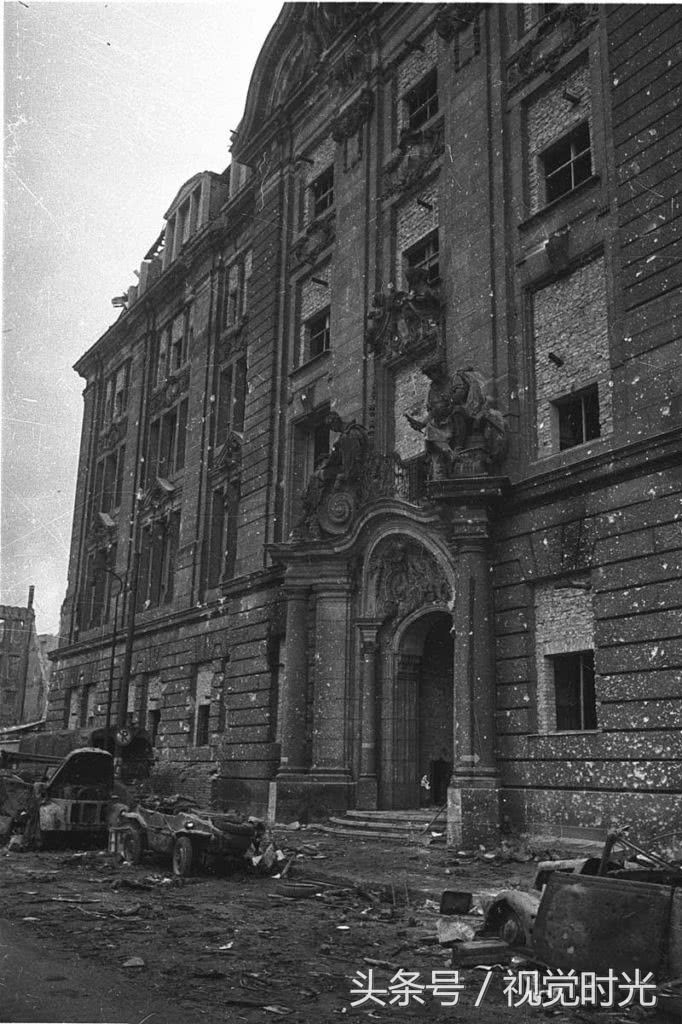 你从未见过的历史照片208战后德国柏林的老照片