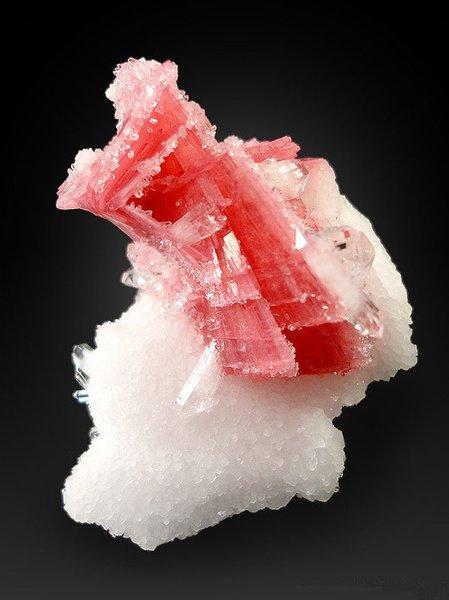 好几十种美丽惊艳宝石,玉石,矿石的介绍,实用知识,玩石必看