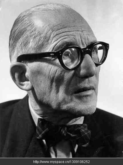 安东尼奥·高迪(antonio gaudi,1852-1926),西班牙建筑师,塑性建筑