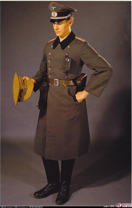 二战德军将军皮大衣图片