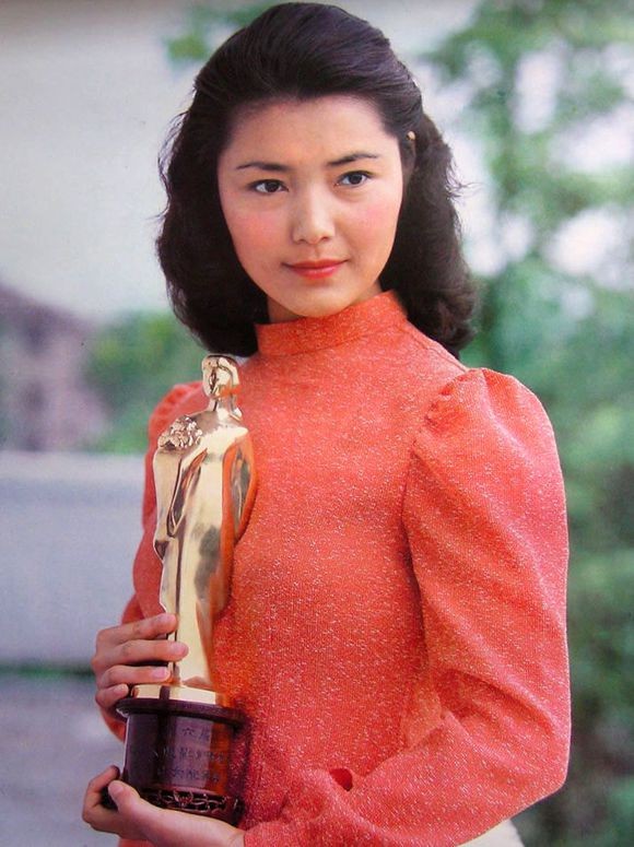 艺海拾珠八十年代电影明星姜黎黎