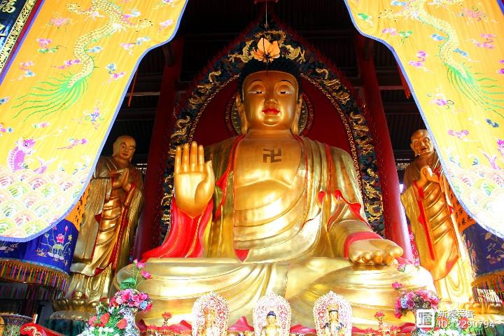 【原】【原创摄影】梁湖拗花山光相寺