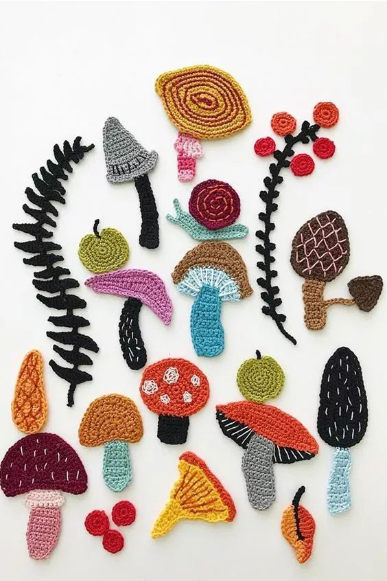 萌趣十足俏皮又可爱的钩针小贴花装饰附教程