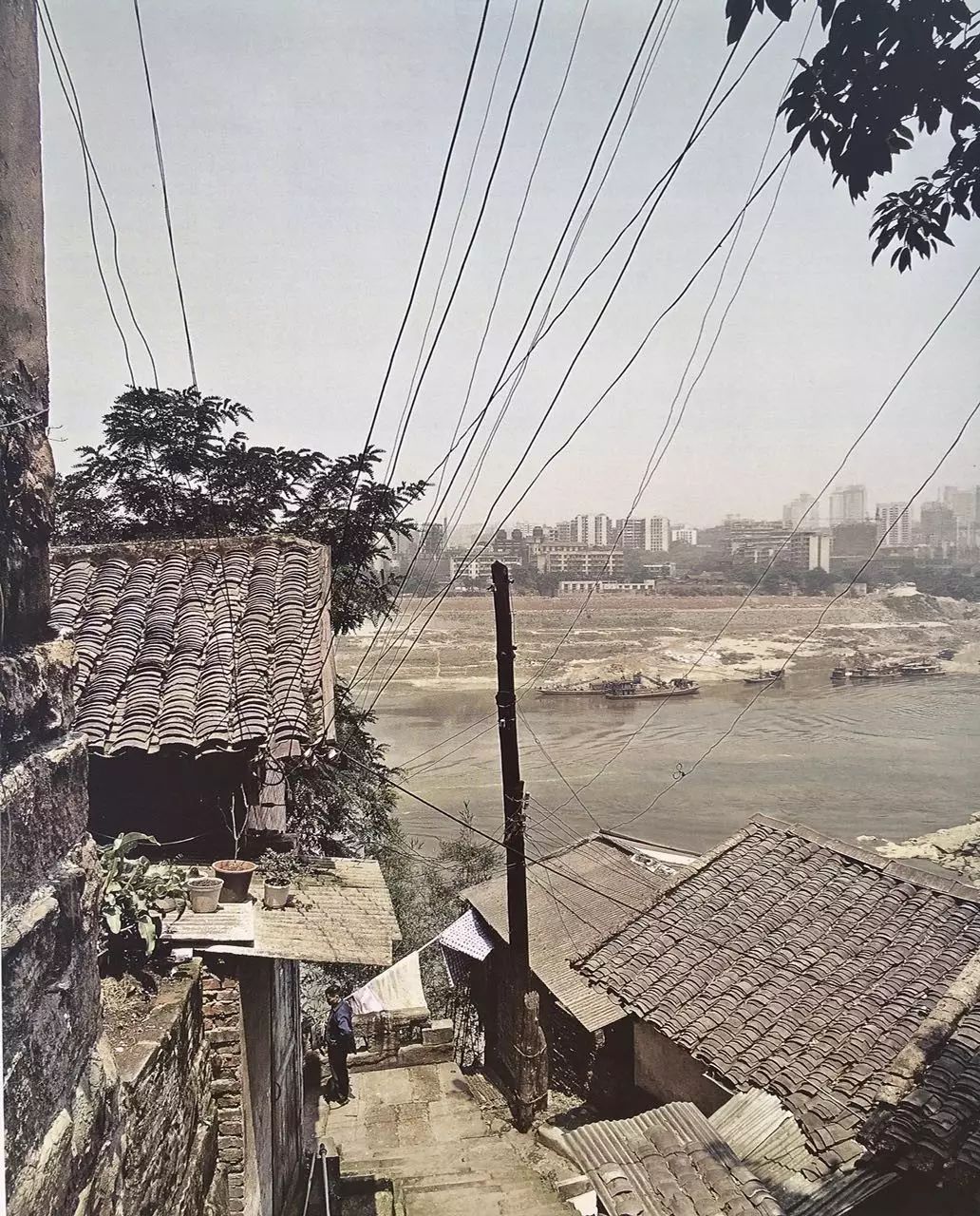 最全重庆绝版彩色老照片他花了30年记录了一座城惊艳全重庆