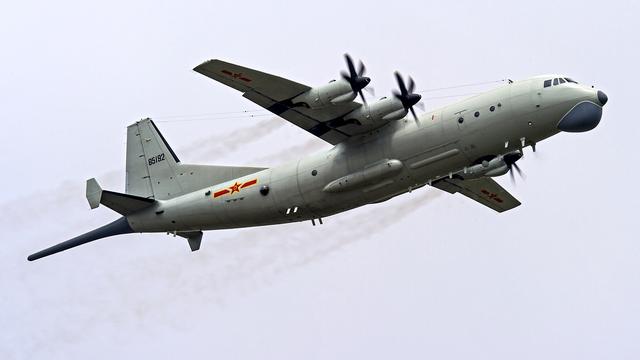 大鼻子长尾巴的中国海军kq200高新6反潜巡逻机