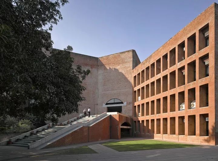 路易斯康永恒不朽才是重点