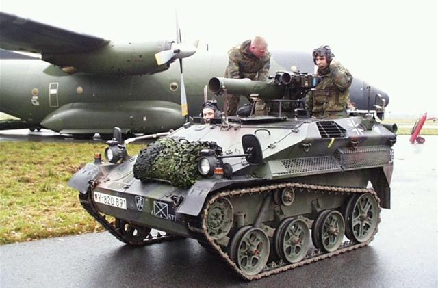 德国空降战车图片