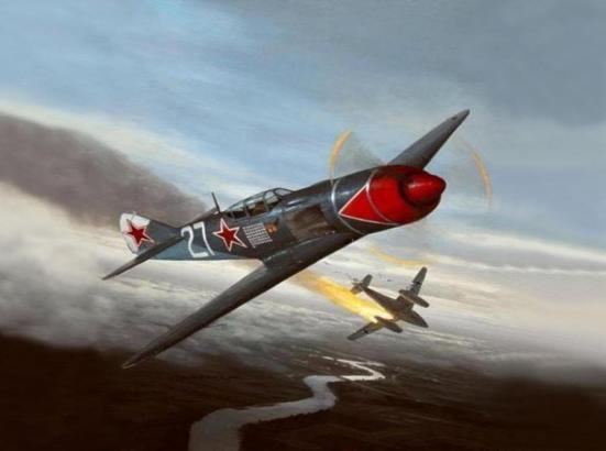 飞向纳粹德国的"◇◇之翼",苏联la-7战斗机