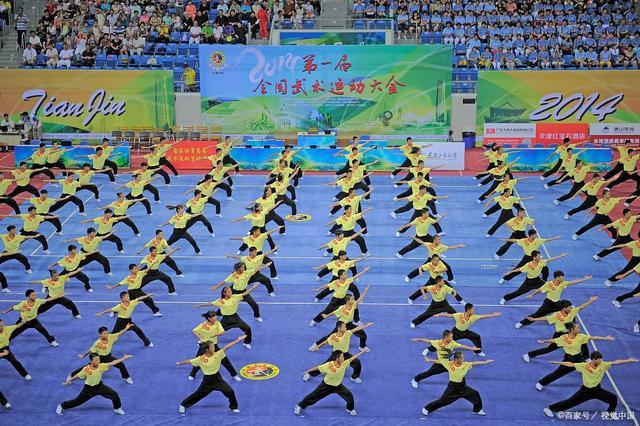 武术硬功练丹田气法