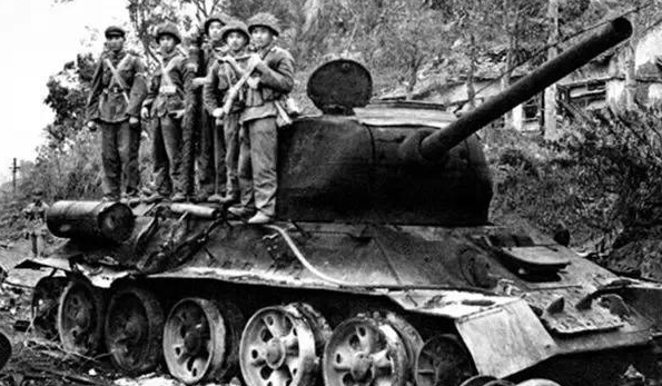 血战谅山1979年我军攻入越南境内珍贵影像组图