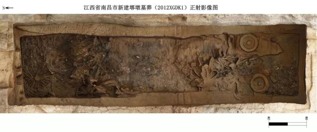 海昏往事 — 南昌海昏侯墓出土文物(全集)