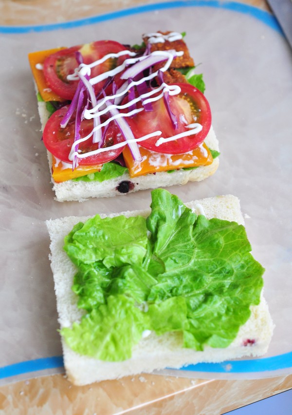 蔬菜总汇三明治的做法