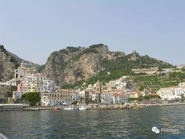 海上共和国二阿马尔菲比萨与十字军东征