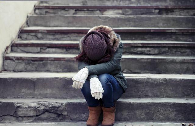 洛克菲勒人生一旦扛过两个难关之后苦难再多你也能承受