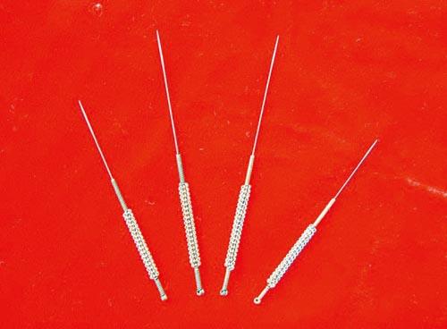 针刺配合穴位放血治疗荨麻疹