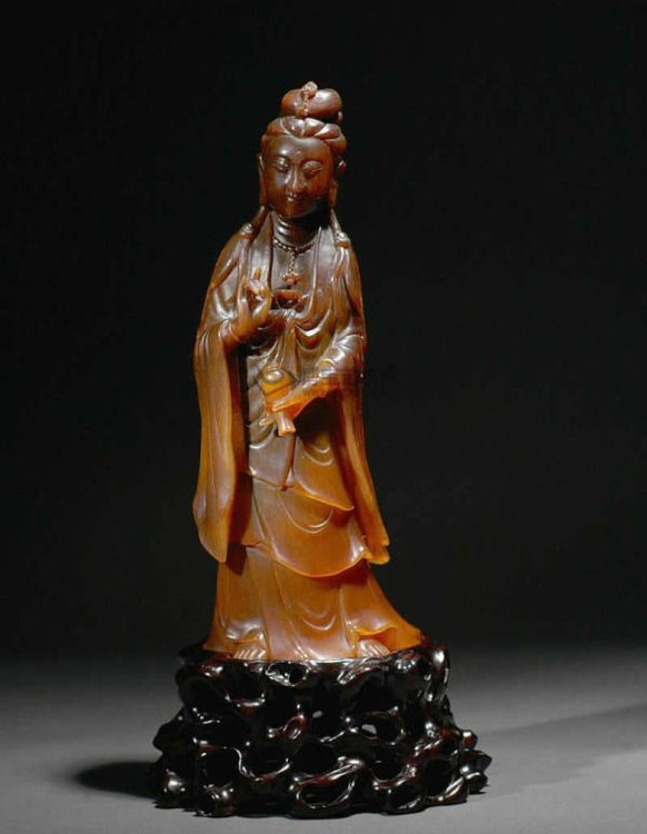 精美的犀牛角艺术