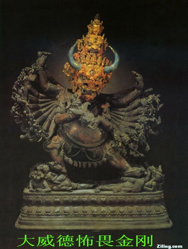 大威德怖畏金刚是藏传佛教格鲁派所修的主尊.