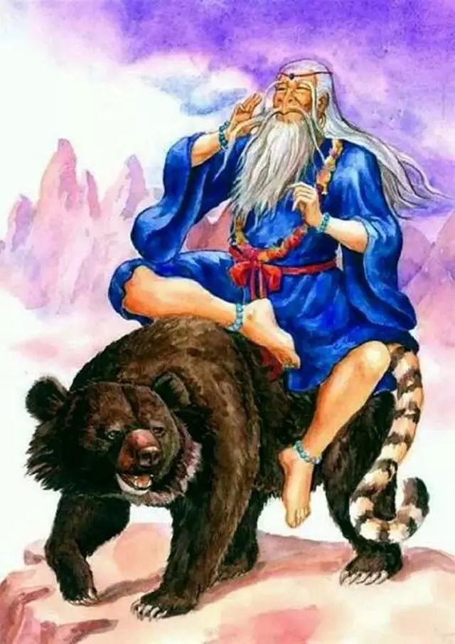 当时楚地信仰"东皇太一"神,又称"东君",即为神化了的太阳神(太阳星君)