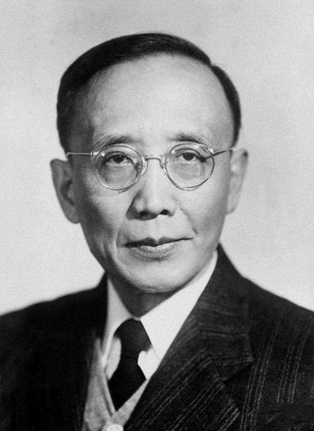 郭沫若的书法透出渊博的学养气息