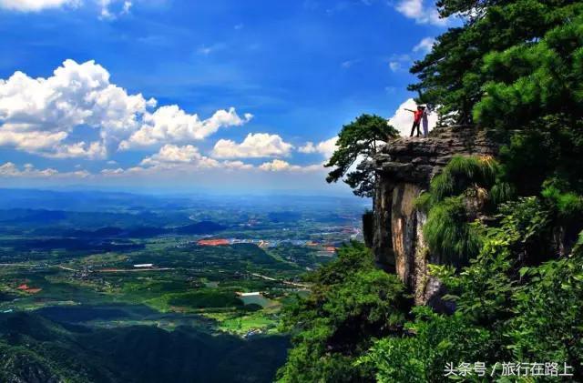 國家5a級旅遊景區,與雞公山,北戴河,莫干山並稱