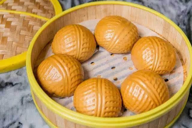 面点师分享流汁金沙包粗粮燕麦包核桃包配方和制作方法