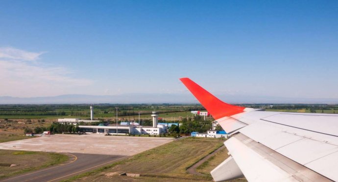 新疆塔城机场新疆塔城巴克图口岸国境界碑新疆塔城西北部与哈萨克斯坦