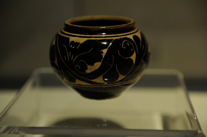 原介休市博物馆2介休洪山窑瓷器