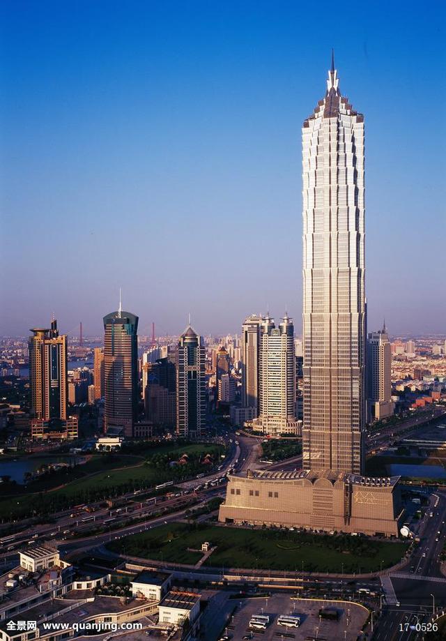 上海金茂大厦(88层 420米)上海环球金融中心(101层492米)上海中心大厦