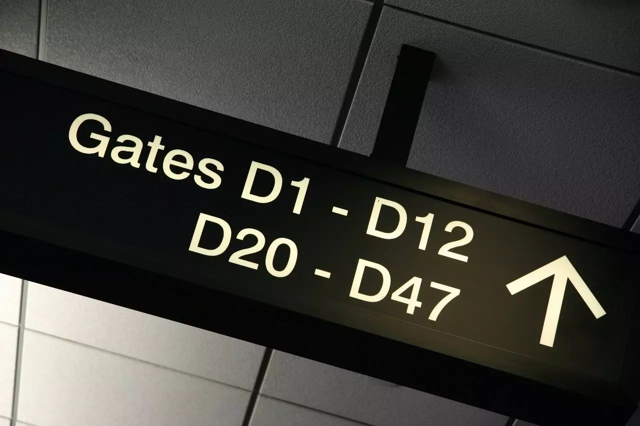 lets head to ourboarding gate.